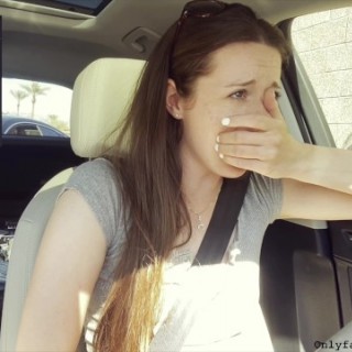 Соло милашки, которая обожает мастурбировать